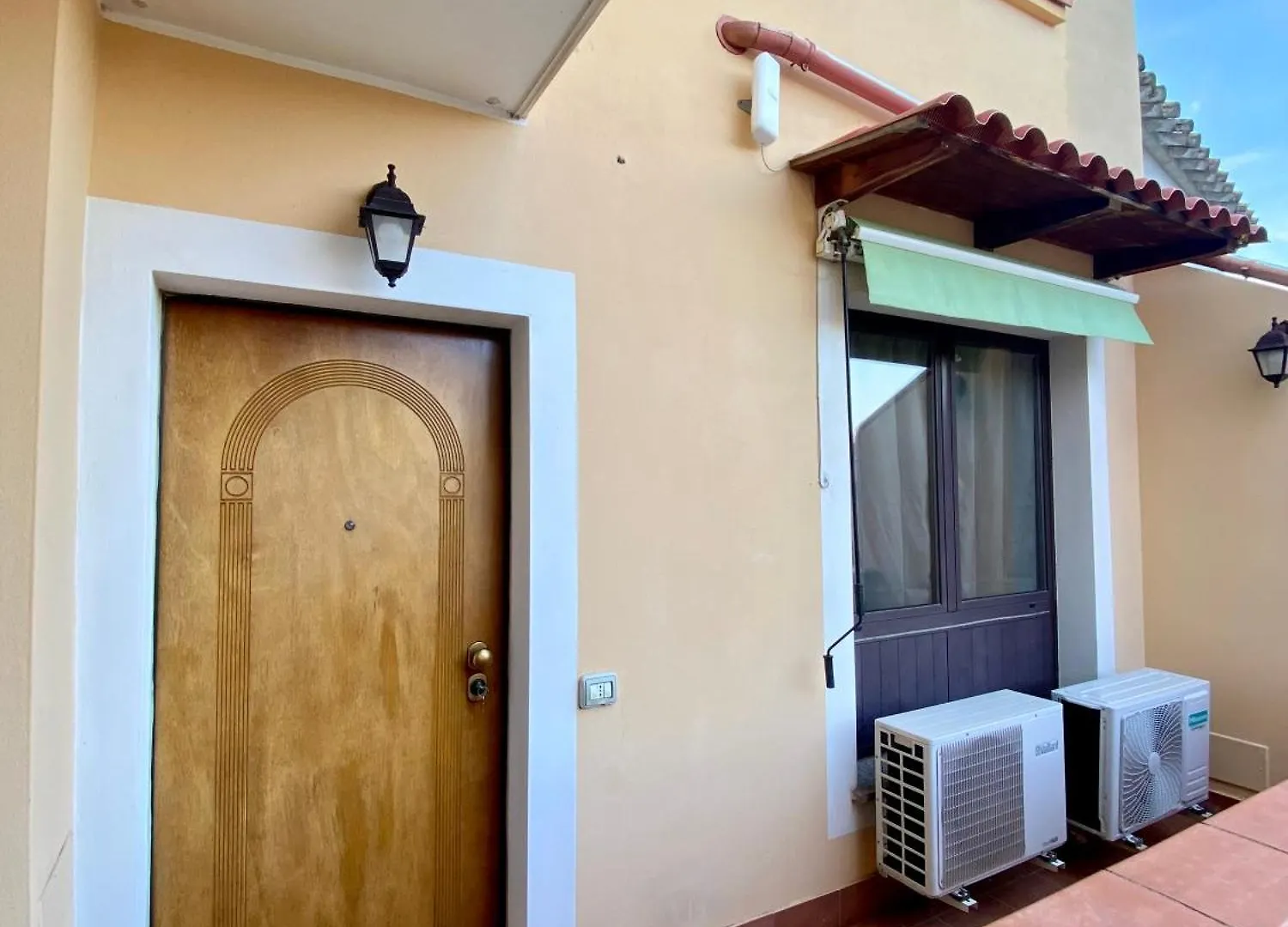 Apartment Apt Centro Storico Selargius Italien